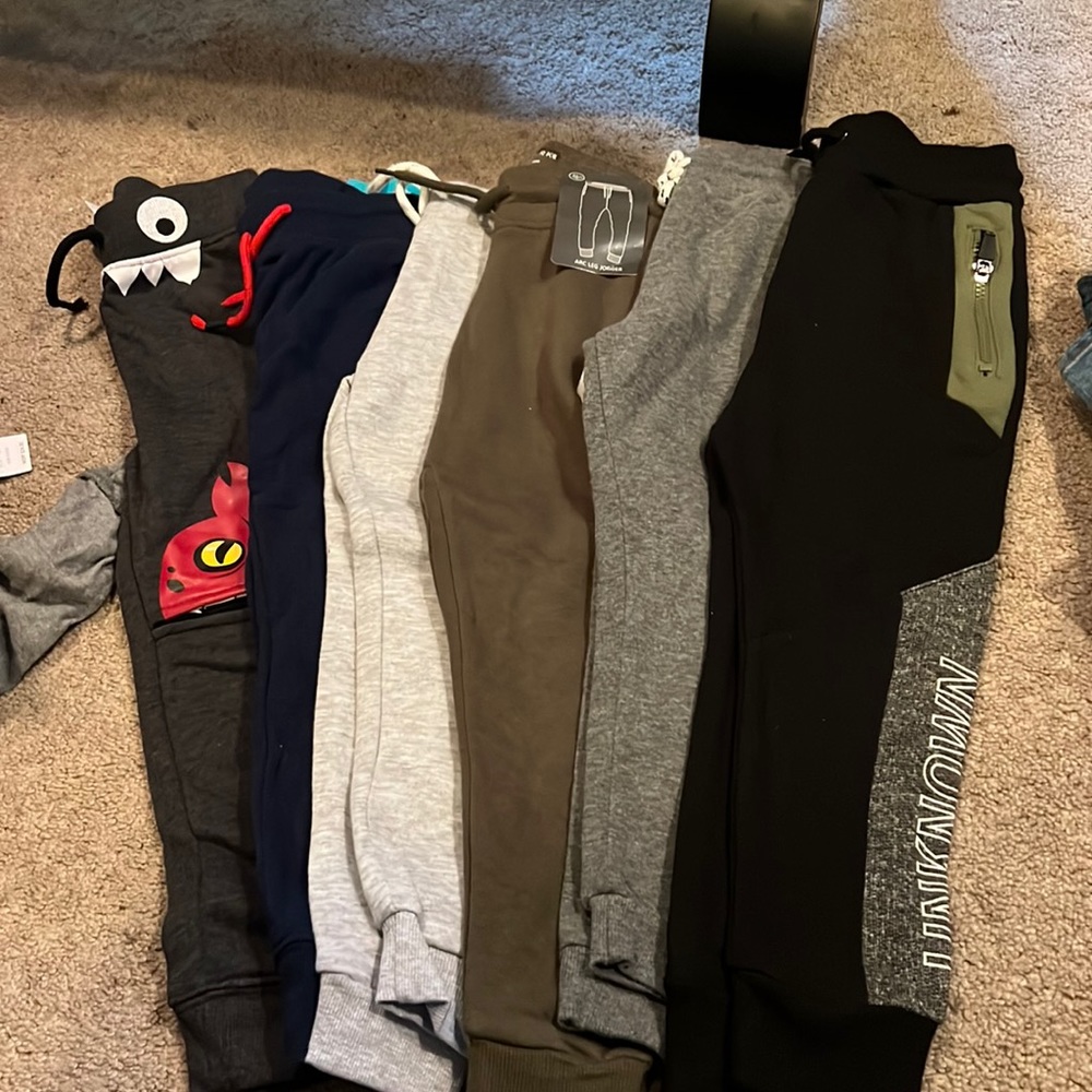 Brand new with tags/like new lot of sweatpants